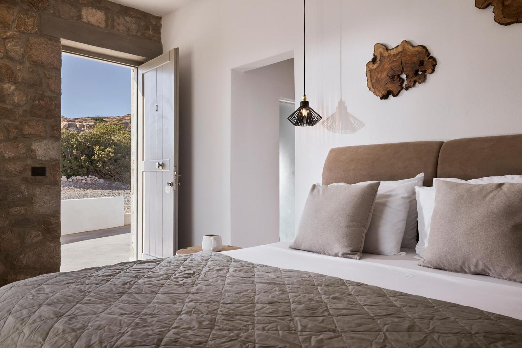 Kedros Milos Suites Adamantas  Bilik gambar