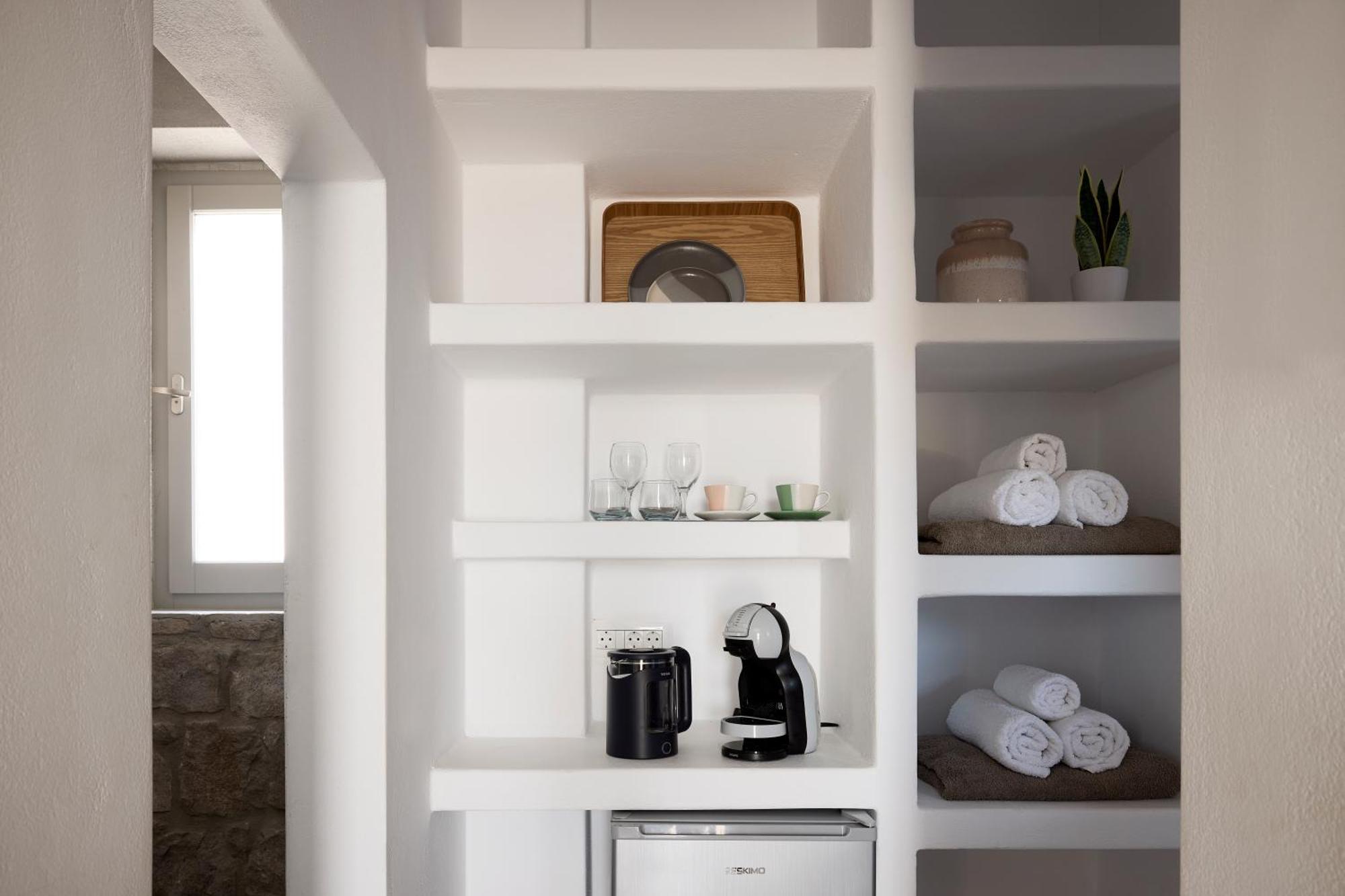 Kedros Milos Suites Adamantas  Luaran gambar